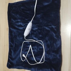 Caromio heated throw